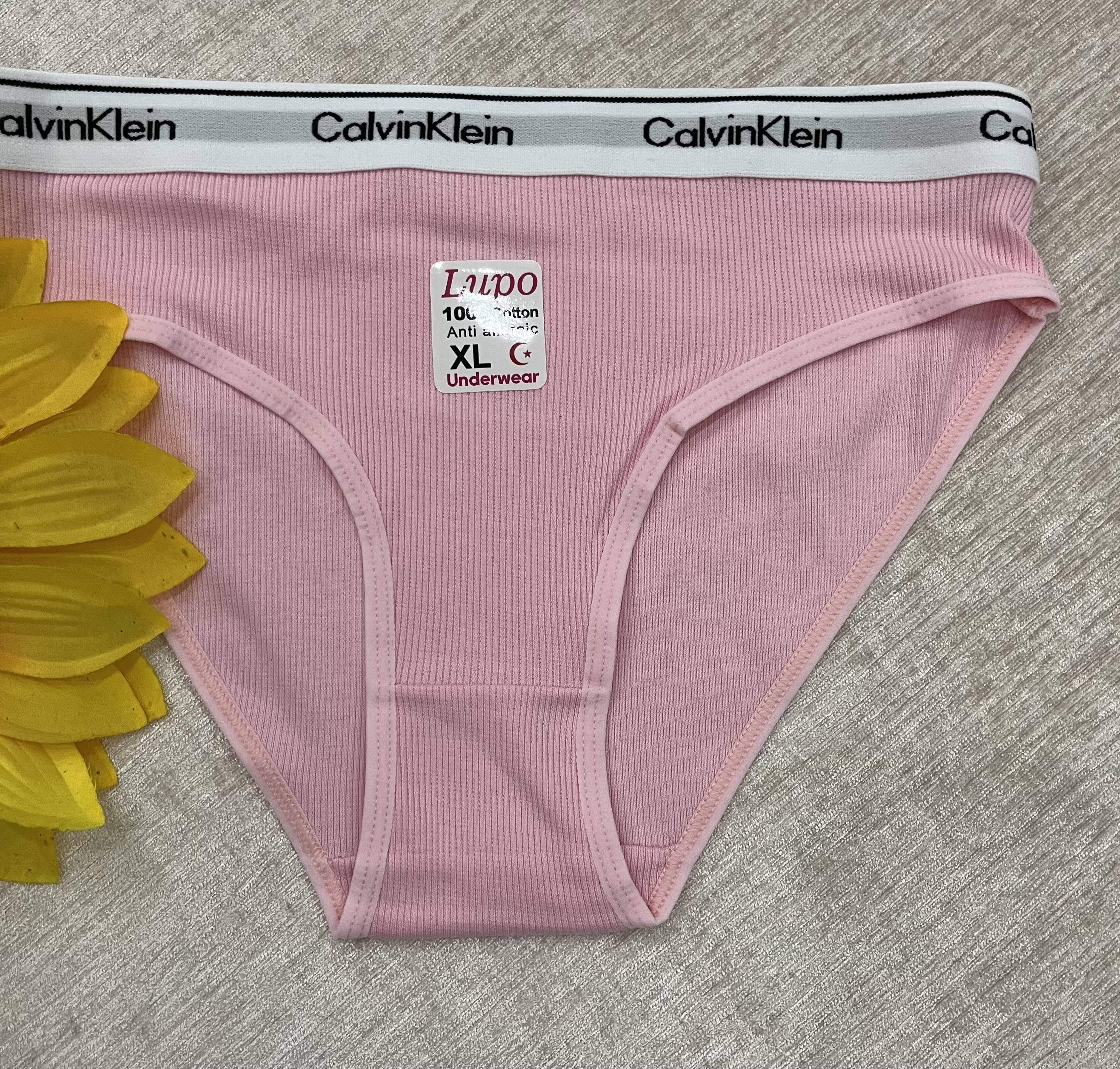 لباس زیرCalvin Klein کبریتی شورت زنانه و دخترانه سایزxl